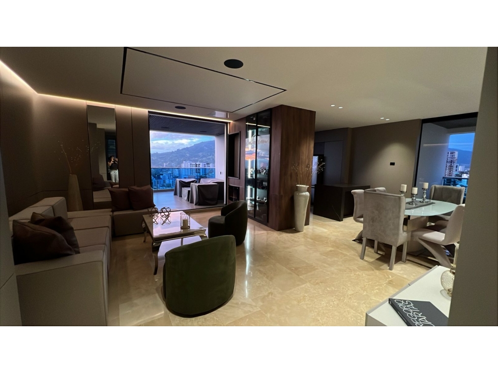 EN VENTA PENTHOUSE PINARES ALTO PEREIRA