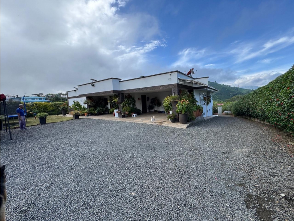 EN VENTA CASA CAMPESTRE AMOBLADA EN SANTA ROSA DE CABAL VEREDA GUACAS — foto 2