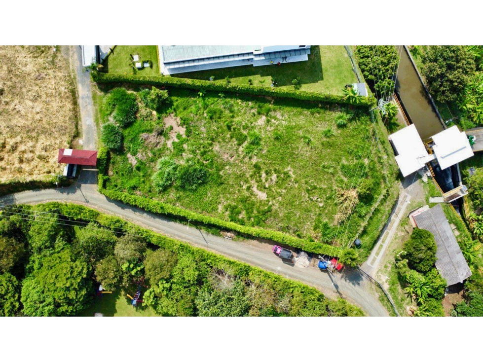 EN VENTA LOTE EN CONDOMINIO LA SIRIA COMBIA — foto 4