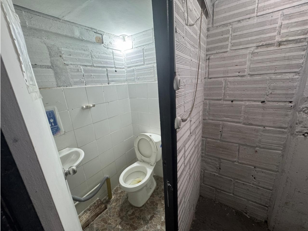 EN VENTA LOCAL EN MERCASA PEREIRA — foto 6