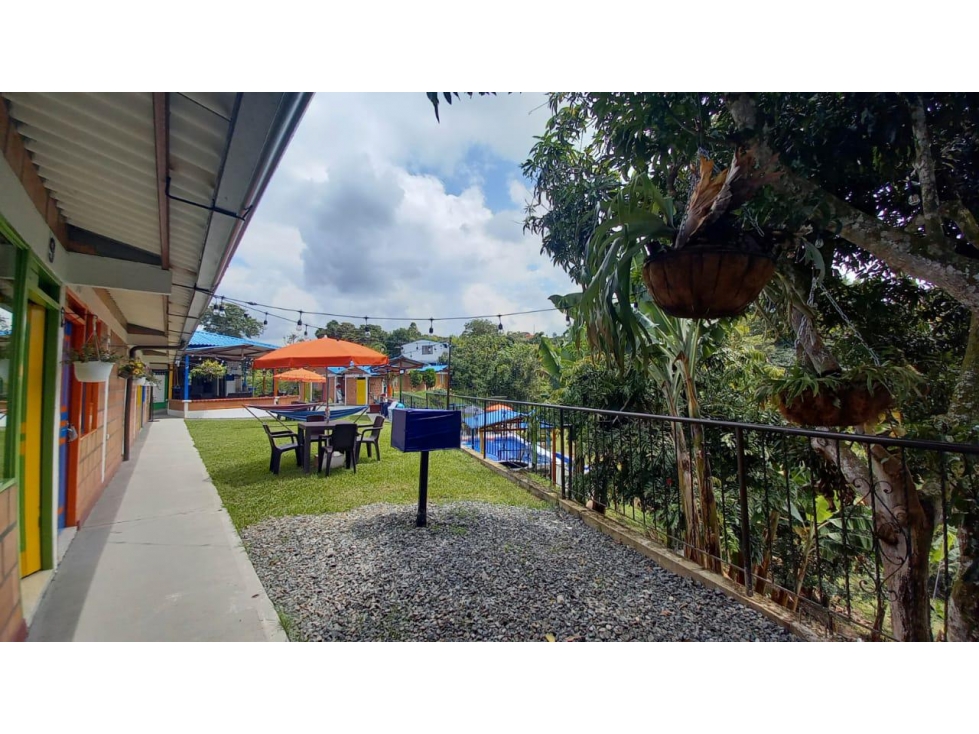 EN VENTA ECOHOTEL ULLOA VALLE - 6