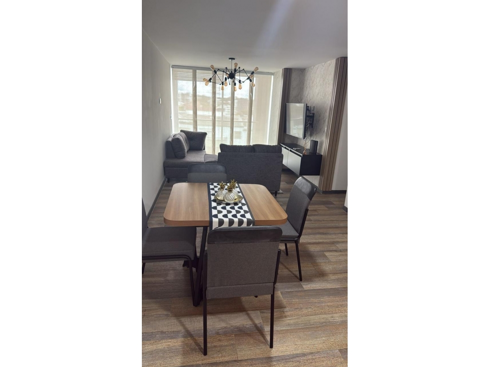 EN VENTA APARTAMENTO EN EXCLUSIVO EDIFICIO PINARES PEREIRA