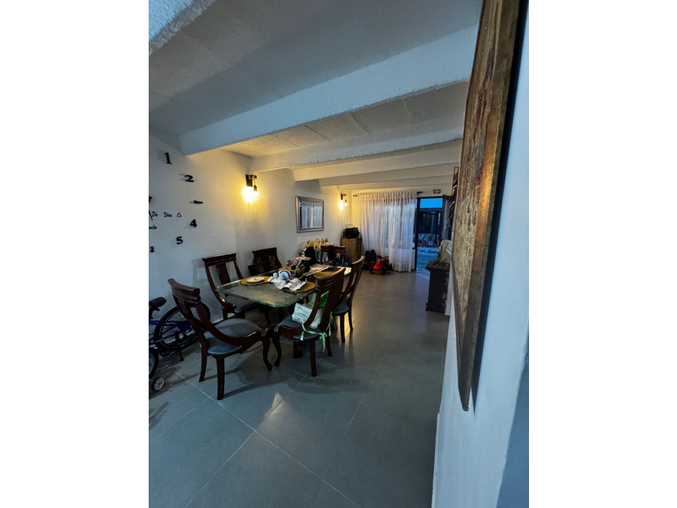 EN VENTA CASA EN SANTA MONICA DOSQUEBRADAS