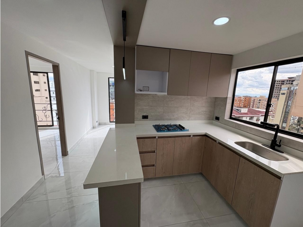 EN VENTA APARTAESTUDIO REMODELADO PINARES PEREIRA — foto 2