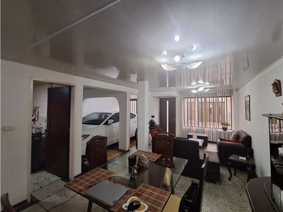 EN VENTA CASA EN EL CENTRO PEREIRA