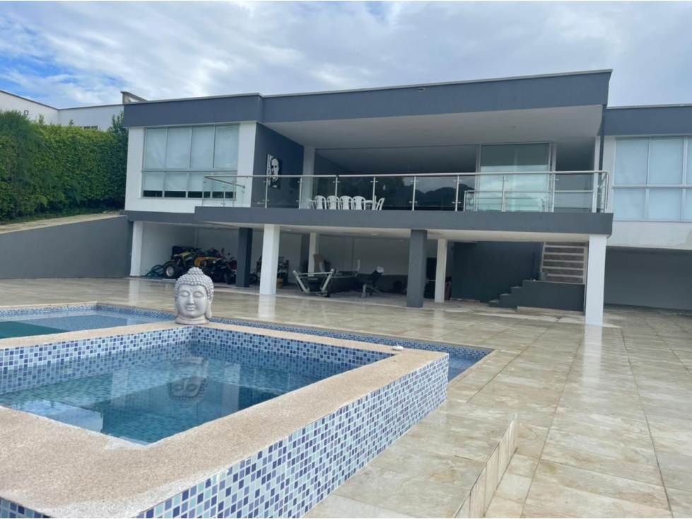EN VENTA CASA CAMPESTRE COMBIA PEREIRA
