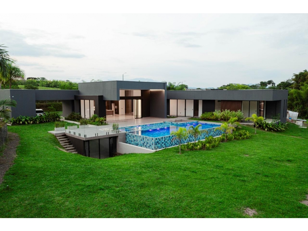 EN VENTA CASA CAMPESTRE EN CERRITOS PEREIRA
