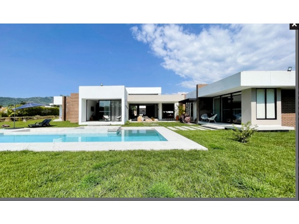 EN VENTA CASA CAMPESTRE COMBIA PEREIRA