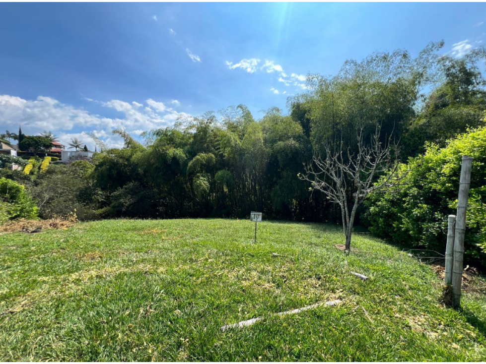 EN VENTA LOTE EN CONJUNTO CERRADO PEREIRA PUEBLITO CAFETERO