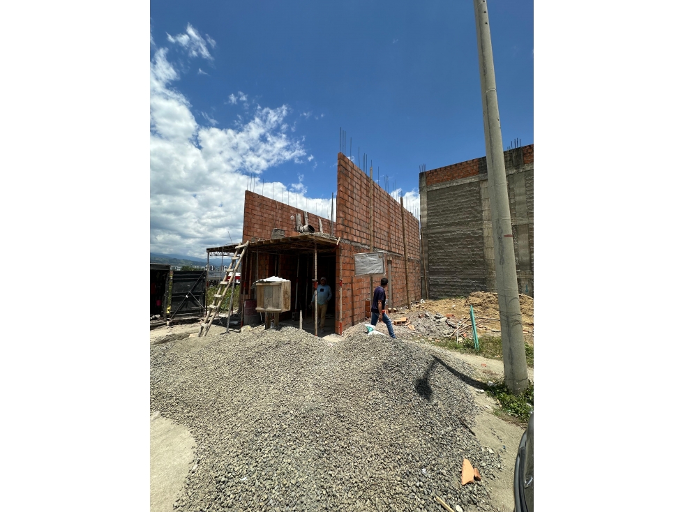 EN VENTA CASA EN CONSTRUCCIÓN VARIANTE LA ROMELIA DOSQUEBRADAS — foto 5