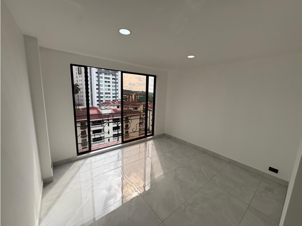 EN VENTA APARTAESTUDIO REMODELADO PINARES PEREIRA — foto 6