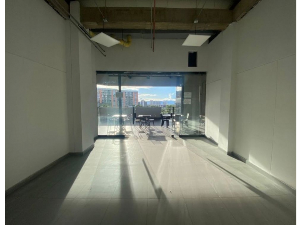 EN VENTA LOCAL EN CONDINA PEREIRA — foto 4