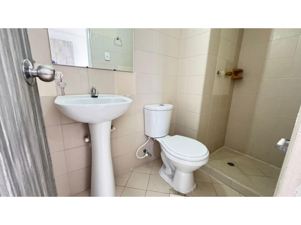 EN VENTA APARTAMENTO EN LA AVENIDA 30 DE AGSTO PEREIRA — foto 5