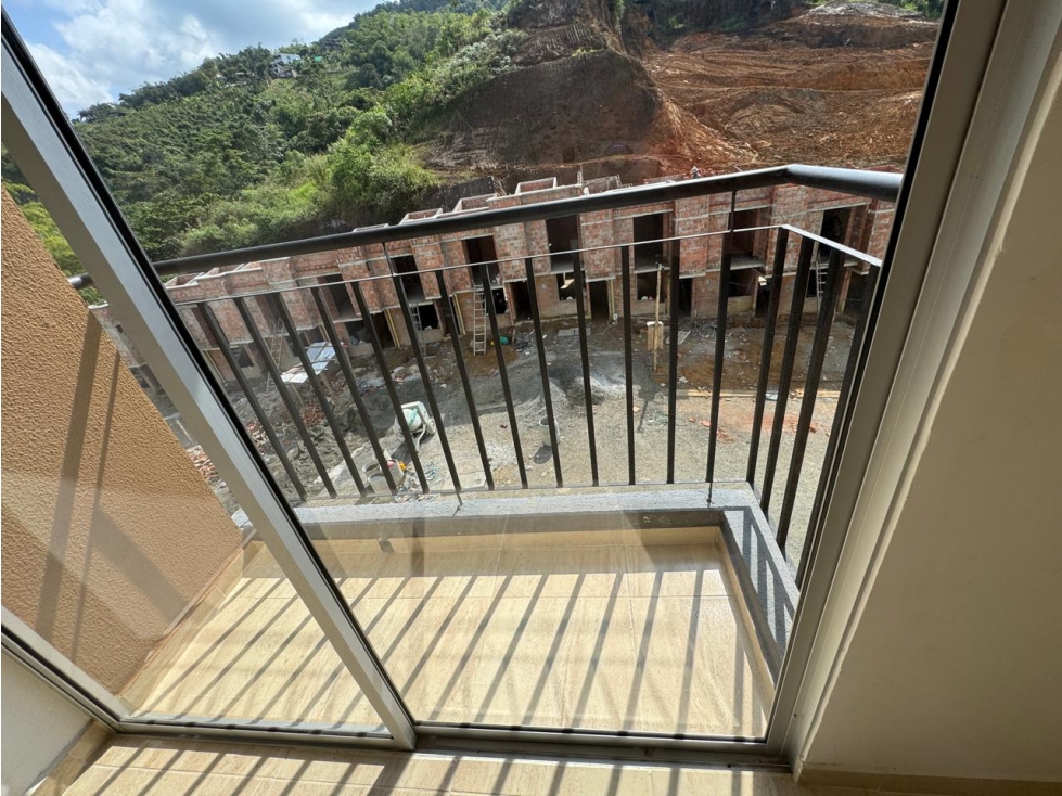 EN VENTA APARTAMENTO CONJUNTO CERRADO FRAILES DOSQUEBRADAS — foto 3
