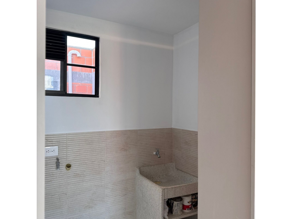 EN VENTA APARTAMENTO PARA ESTRENAR EN CARTAGO — foto 3