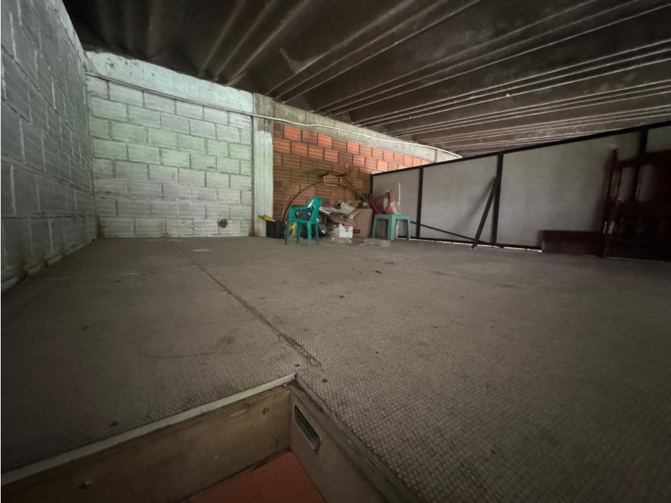 EN VENTA LOCAL EN MERCASA PEREIRA