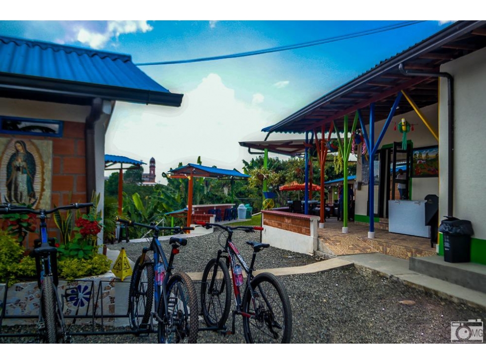 EN VENTA ECOHOTEL ULLOA VALLE - 2