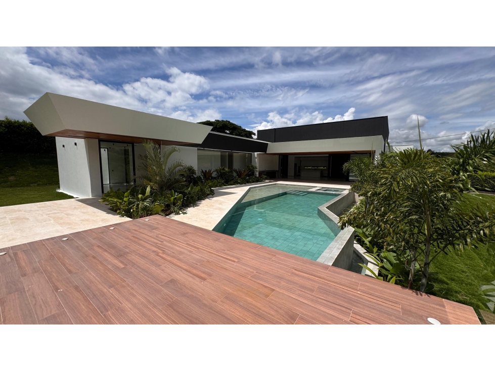 EN VENTA CASA CAMPESTRE EN CERRITOS PERREIRA