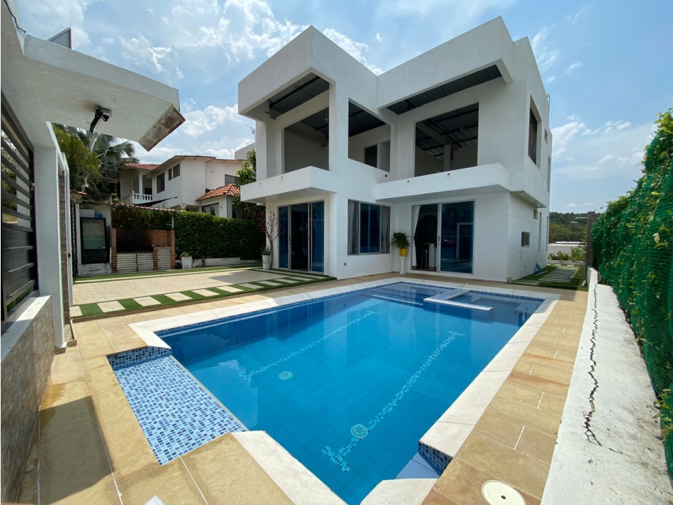 EN VENTA CASA CAMPESTE MELGAR TOLIMA