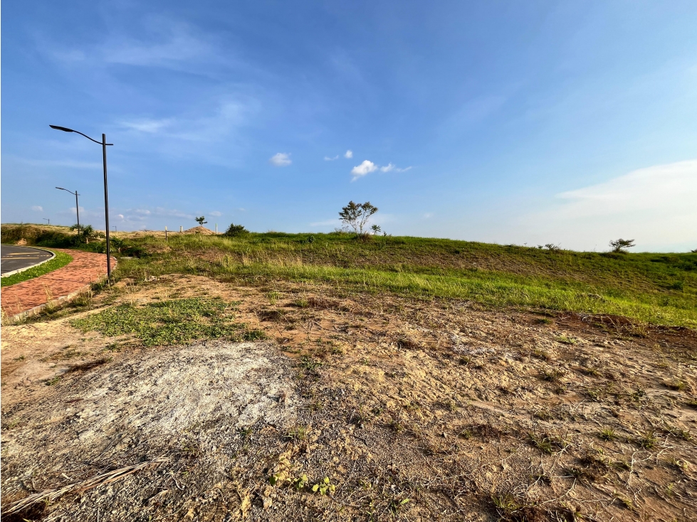 EN VENTA HERMOSO LOTE EN CONDOMINIO CAMPESTRE CERRITOS PEREIRA — foto 4