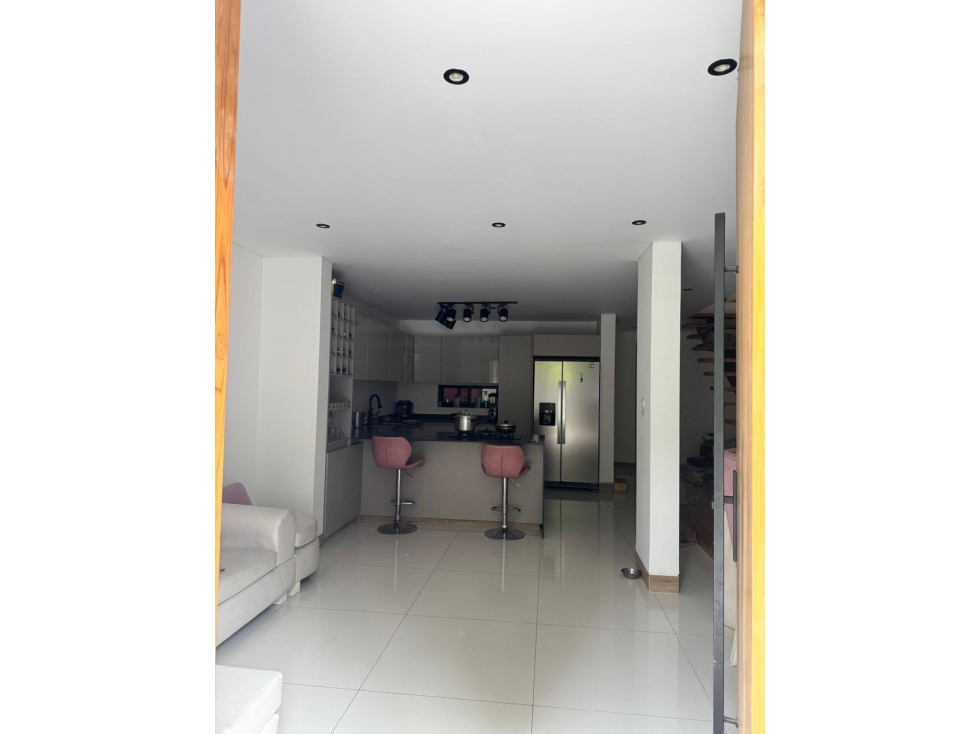 EN VENTA CASA R TRES PLANTAS DE LUJO POBLADO PEREIRA — foto 5