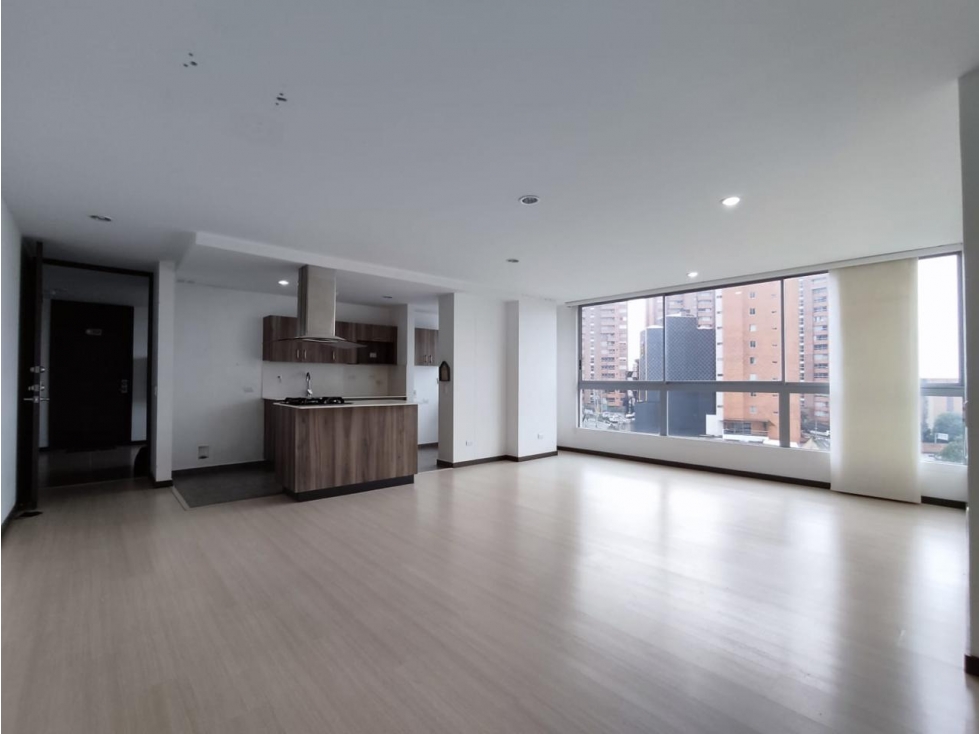 Apartamento en Envigado para la renta tradicional, piso 7