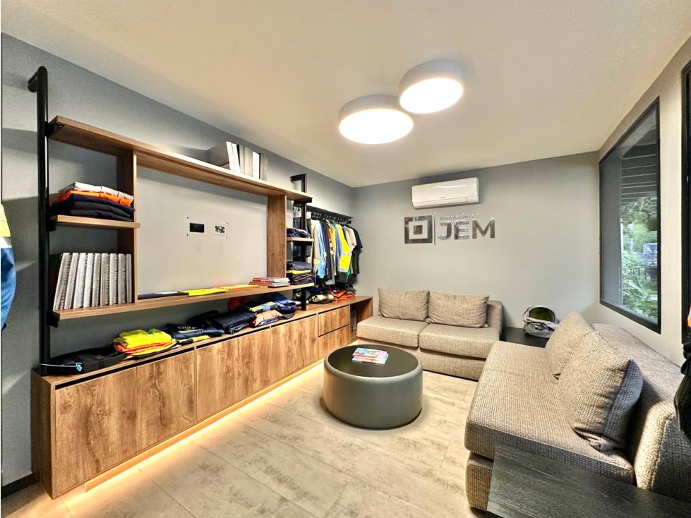 Casa-oficina de 3 niveles para la venta en Envigado — foto 3