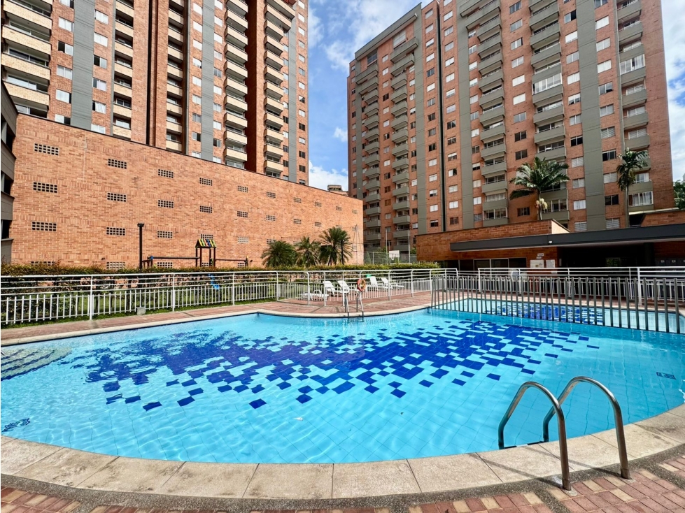 Apartamento dúplex para la venta en El Poblado, sector patio bonito — foto 5