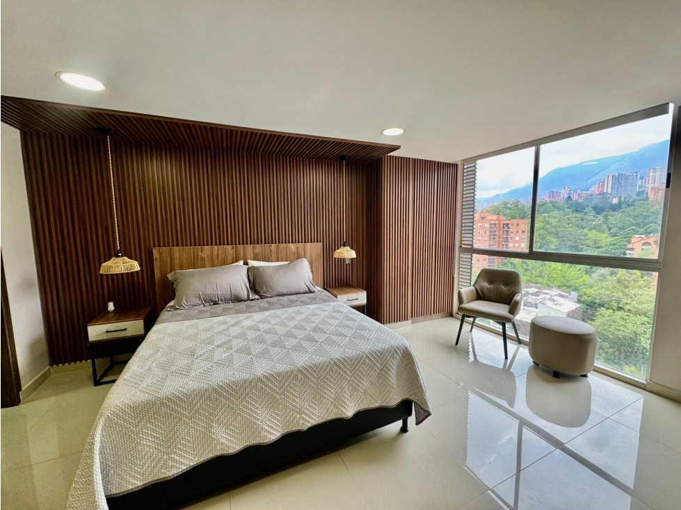 Apartaloft para la venta en la frontera, piso 14