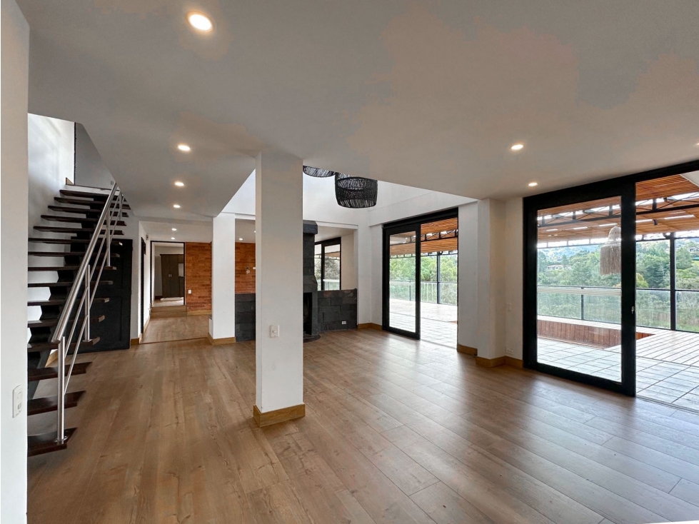 Casa campestre para la venta en Altos de Palmas — foto 2