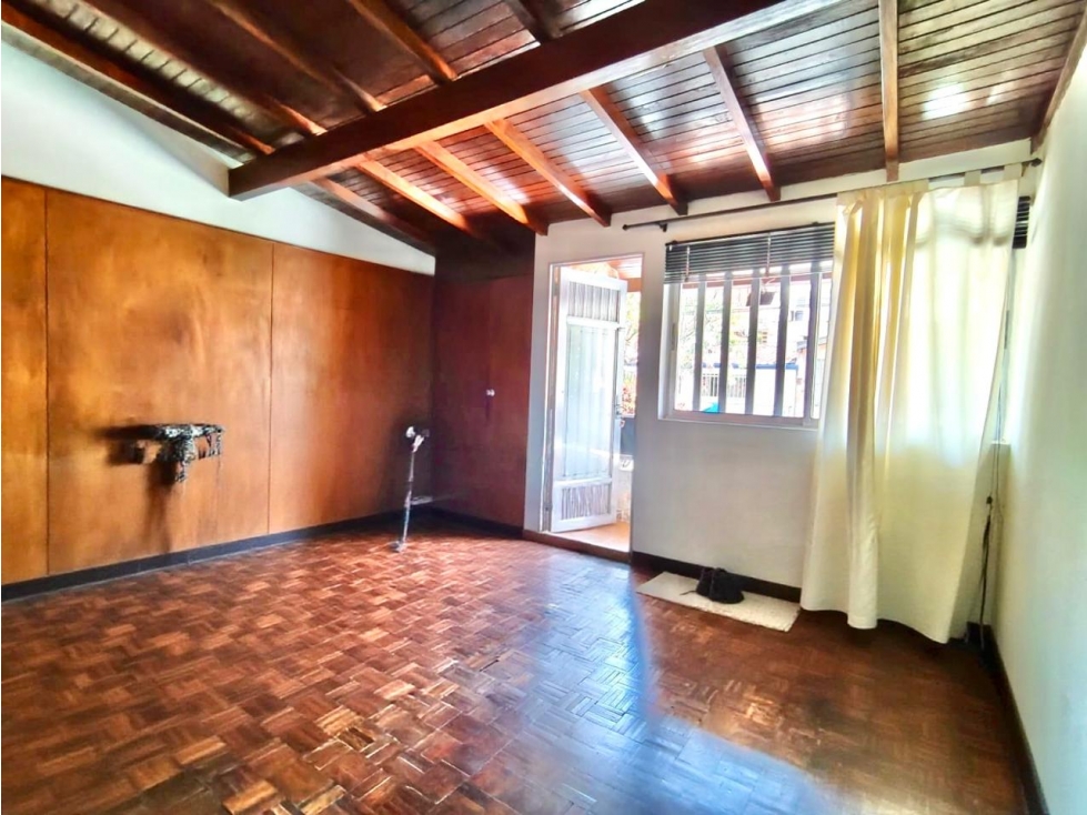 Casa para la venta en Laureles, sector estadio — foto 2