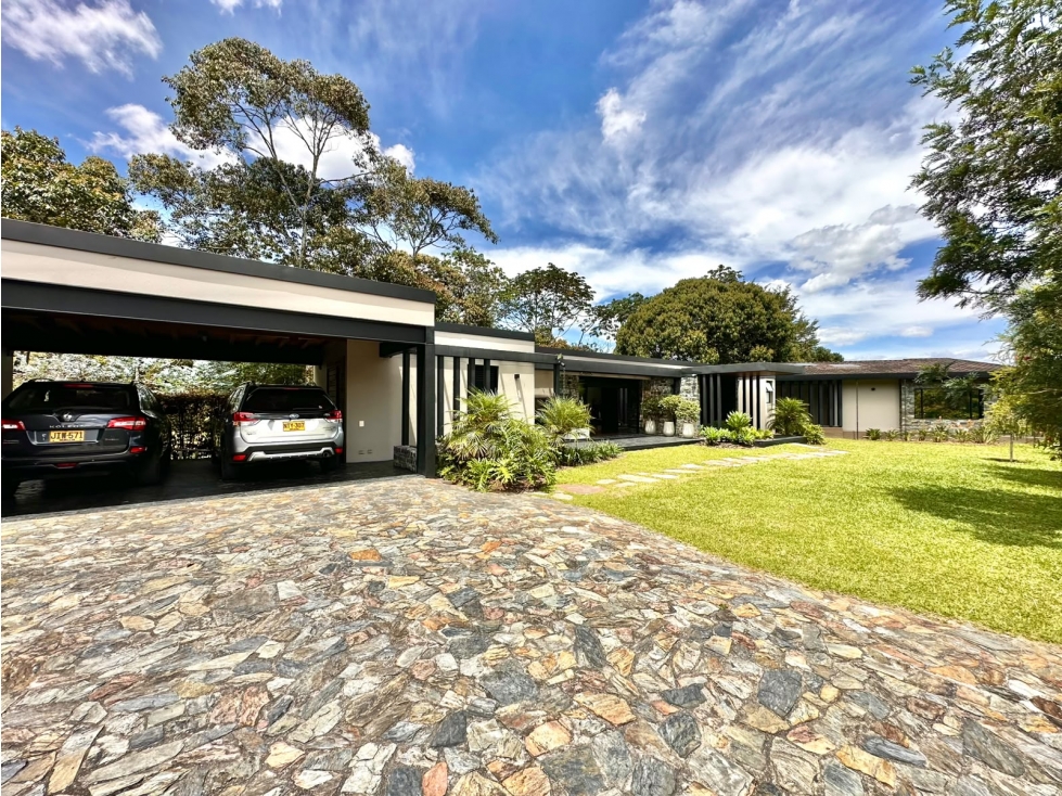 Casa campestre de lujo para venta en La ceja, dentro de parcelación — foto 2