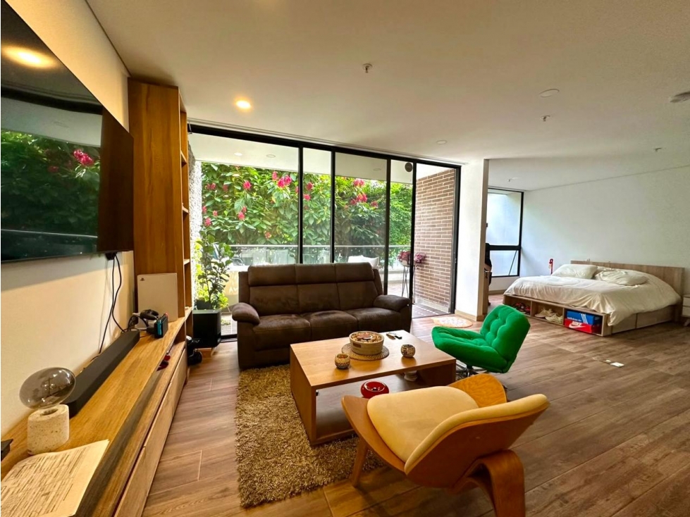 Apartaloft para la venta en Envigado, quinta del palmar piso 1