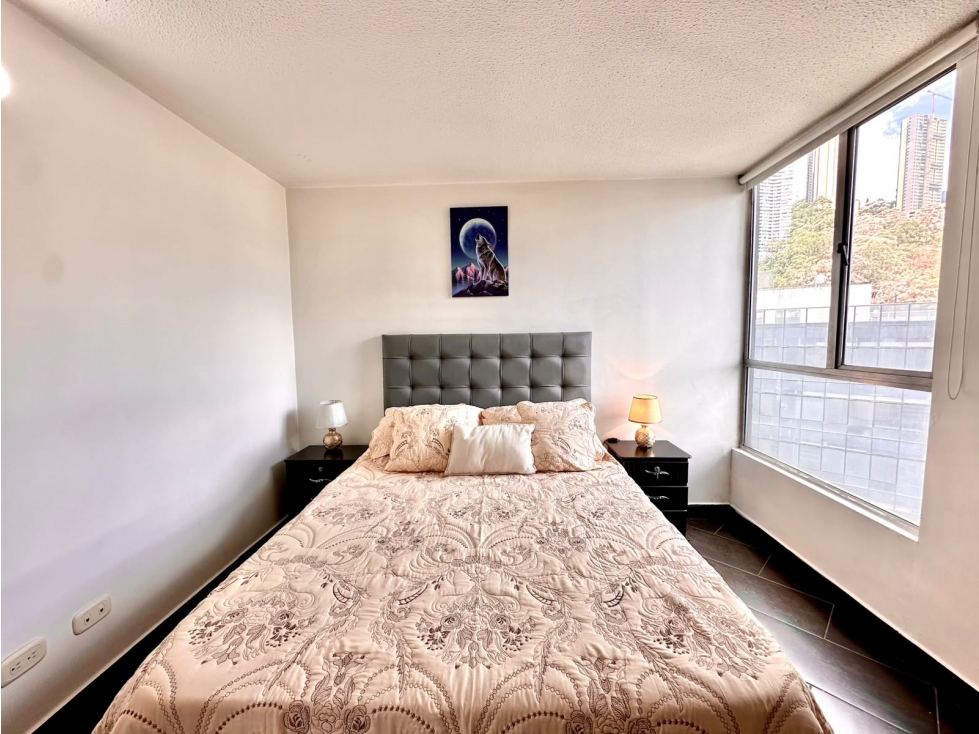 Apartamento para renta amoblada en El poblado, Loma de San Julián — foto 2