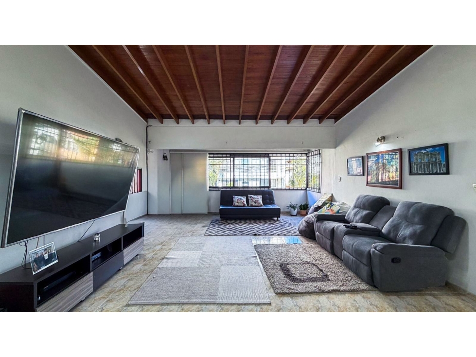 Casa comercial para venta en Laureles, la castellana — foto 3