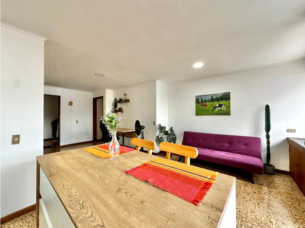 Apartaestudio para la renta amoblada en El Poblado, piso 4