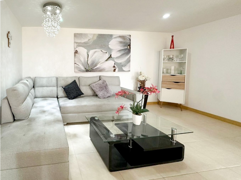 Apartamento para la renta amoblada en Sabaneta, piso 22