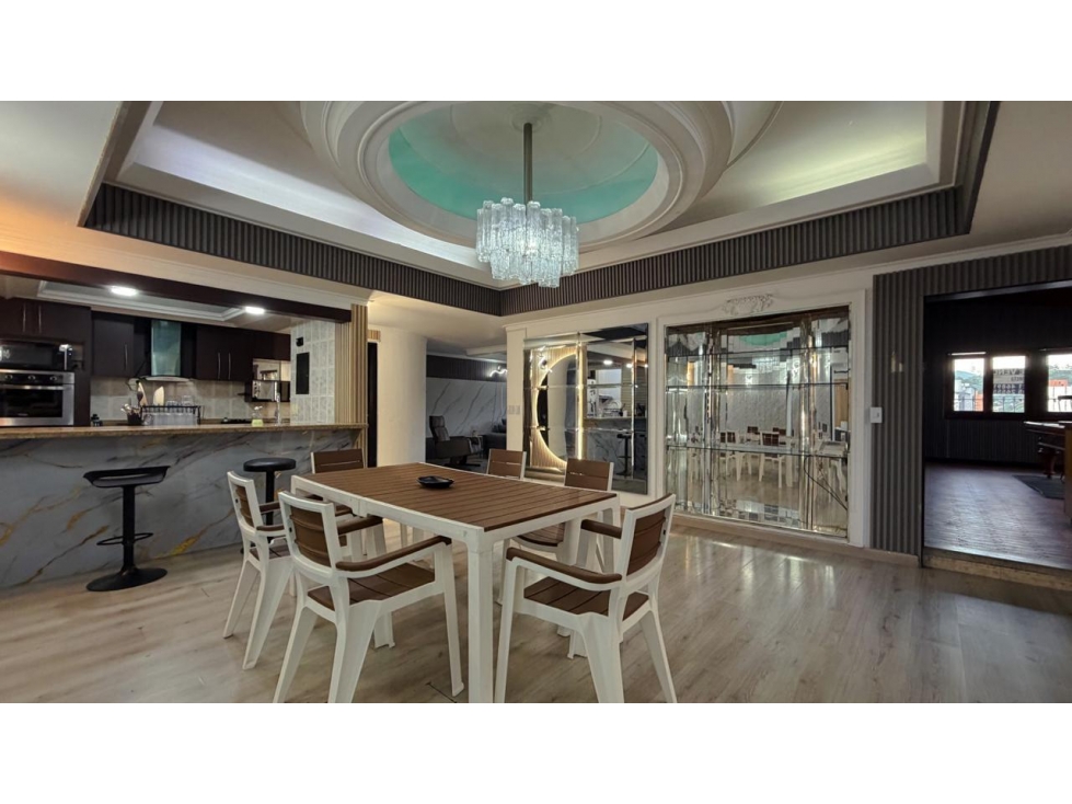 Penthouse para la venta y renta amoblada en Laureles, piso 10