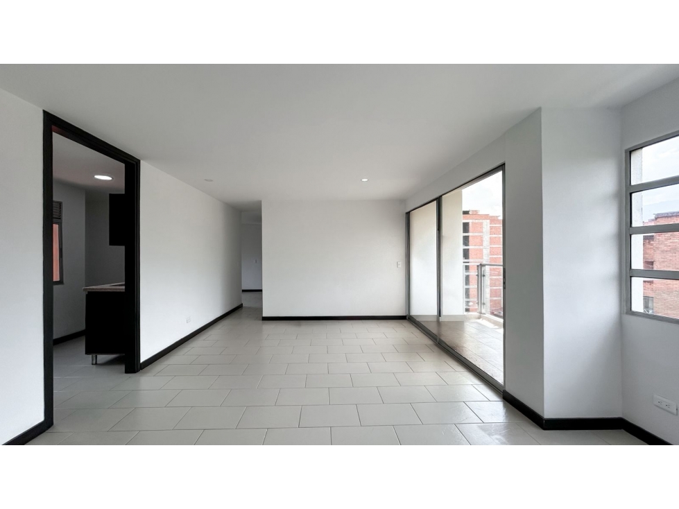 Apartamento en conquistadores para la venta, piso 8