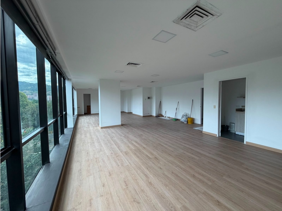 Oficina para venta en Agucatala, piso 5 — foto 3