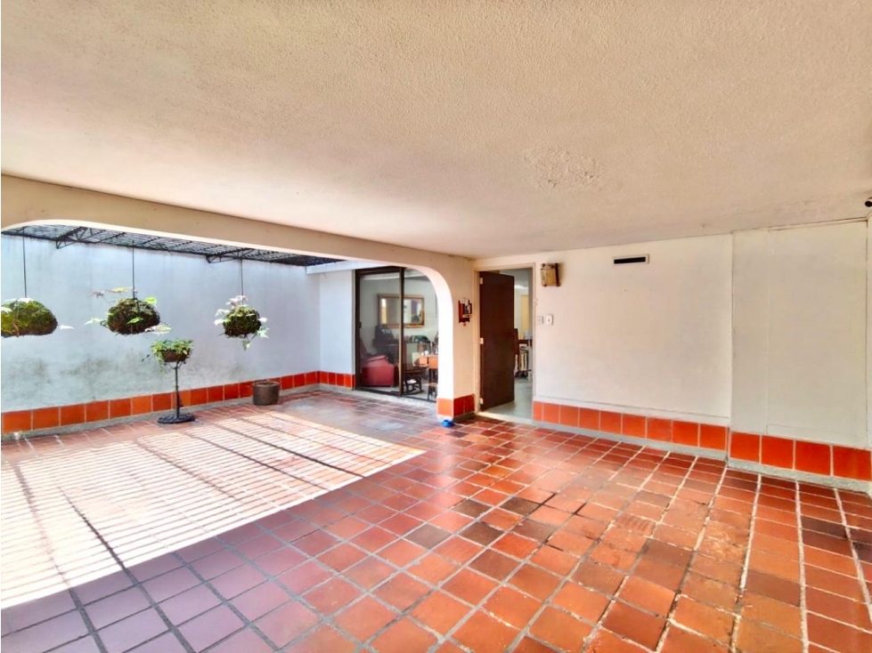 Casa para la venta en Laureles, sector estadio