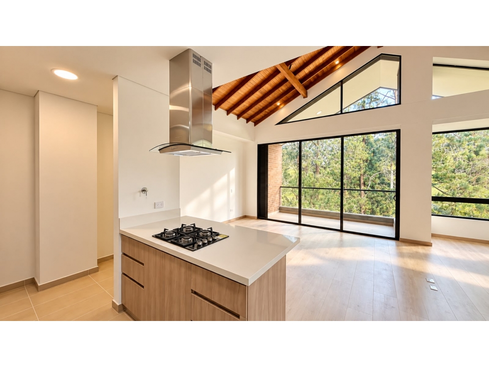 Apatamento para venta en El Retiro, vía las palmas - piso 3