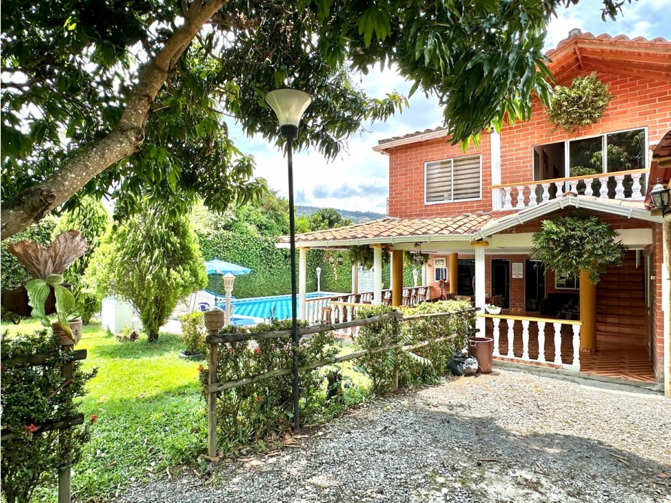 Venta de Exclusiva Casa Campestre en San Jerónimo, Antioquia — foto 3