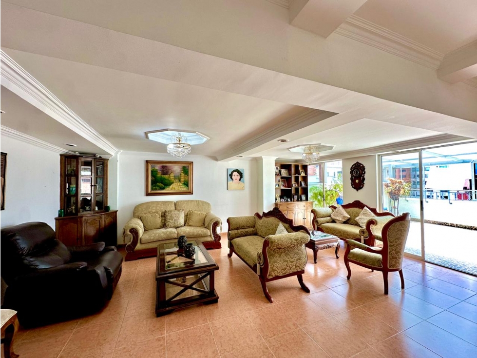 Amplio apartamento en venta en el corazón de Laureles — foto 4