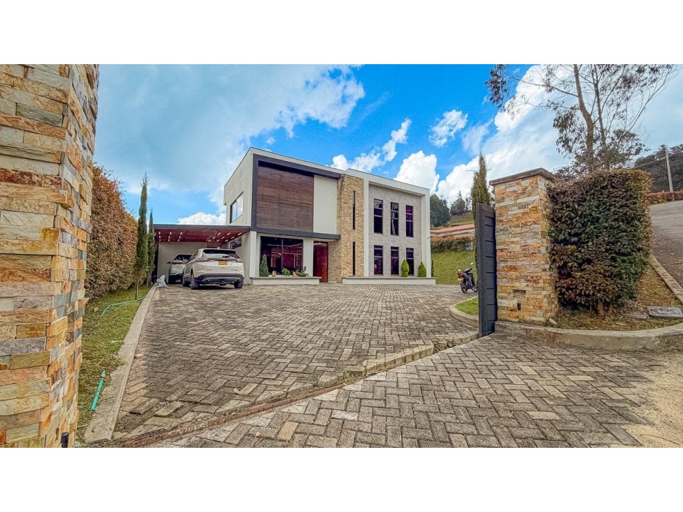 Casa campestre para la venta y renta en Guarne — foto 2