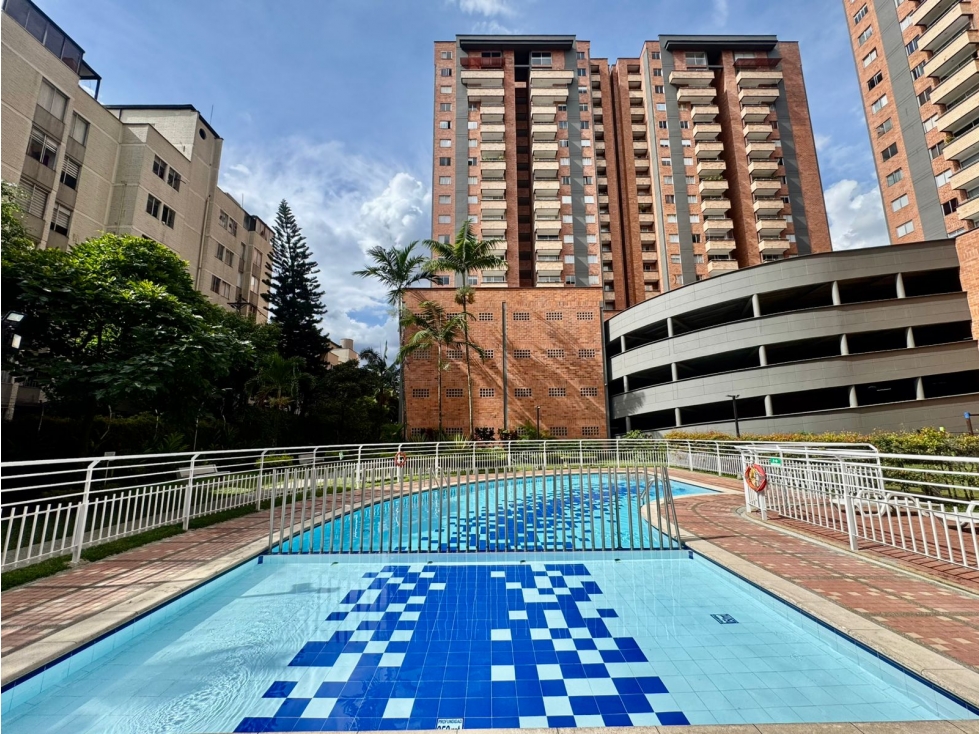 Apartamento dúplex para la venta en El Poblado, sector patio bonito — foto 6