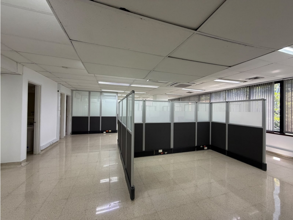 Oficina en venta Milla de Oro, El Poblado — foto 2