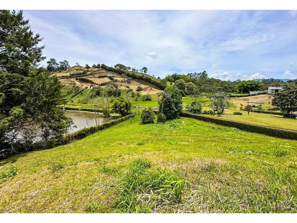 Lote campestre para venta en El retiro, sector Quirama — foto 2