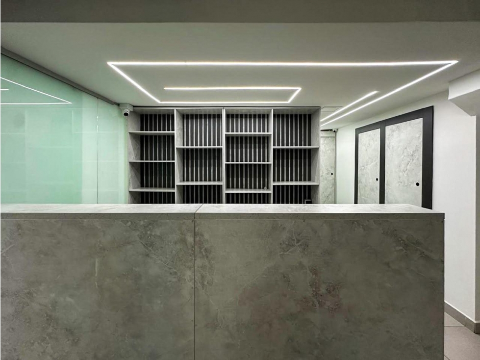 Casa comercial para venta en Itagüí, la independencia - 2