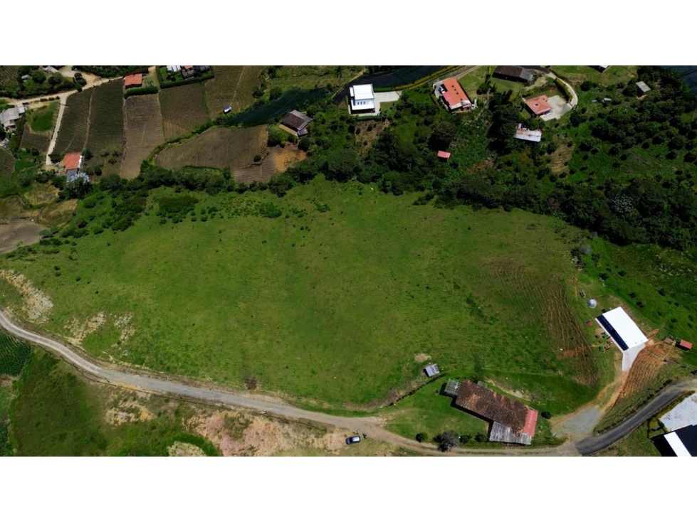 Lote derecho para la venta en El Carmen de Viboral, vereda la chapa — foto 4